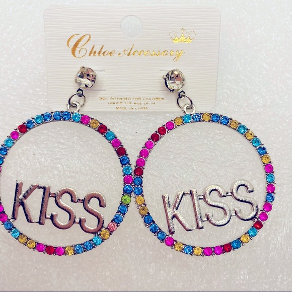 NWT Earrings Crystal multi Kiss set in Silvertone. - Picture 9 of 9